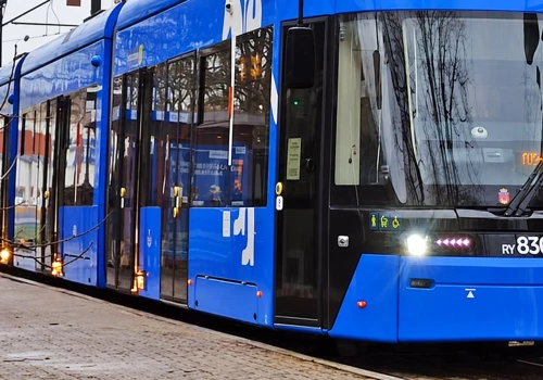 Tramwaj nr 19 czeka na zasilanie. Nowa siatka połączeń w Krakowie wciąż niekompletna