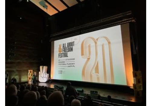 Gdańsk: Jubileuszowa edycja All About Freedom otwarta. Na początek film o Kuroniach