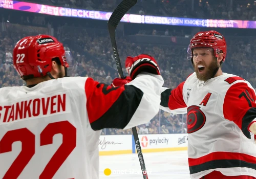 Co za forma Hurricanes w NHL. Kapitalna seria