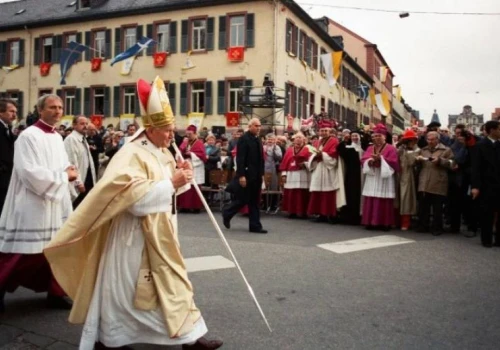 „Św. Jan Paweł II. Uczeń-Misjonarz”. Dzisiaj obchodzimy XXVI Dzień Papieski