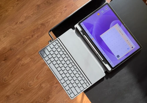 Koniec zazdrości o azjatyckie tablety. Lenovo wprowadza do Europy model z baterią 11 000 mAh i rekordową żywotnością