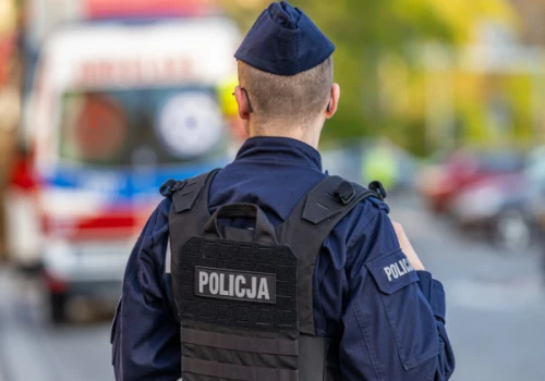 Szedł z ostrym narzędziem. Interwencja w Nowym Sączu wymknęła się spod kontroli