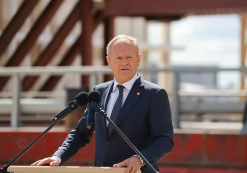 „Duże prawdopodobieństwo spełnienia gróźb”. Nowe informacje o możliwym zamachu na Tuska