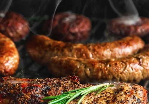 Wegetarianie kontra mięsożercy. Badanie rozstrzyga kto łatwiej zbuduje mięśnie