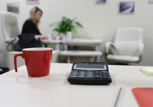 Urzędy walczą ze skutkami ubocznymi reformy. Widać wielkie cięcia