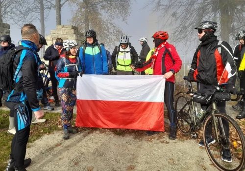 Z Grybowa do Uścia Gorlickiego! Rowerzyści uczczą Święto Niepodległości