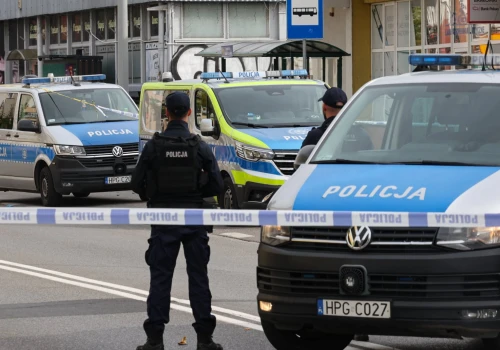 Policja zatrzymała mężczyznę, który groził premierowi i planował na niego atak