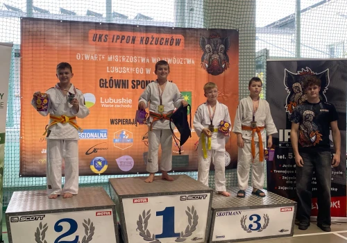 Akademia Judo Szczecin zdominowała turniej w Kożuchowie. Aż 27 medali młodych zawodników