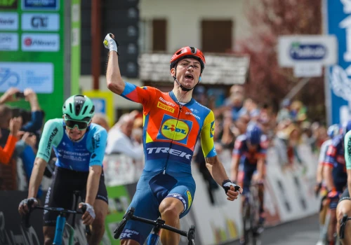 Giulio Ciccone przechodzi do Pinarello Q36.5 Pro Cycling Team