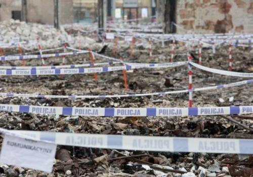 Wystartował proces w sprawie podpaleń na zlecenie Rosji. W tle pożar hali przy Marywilskiej