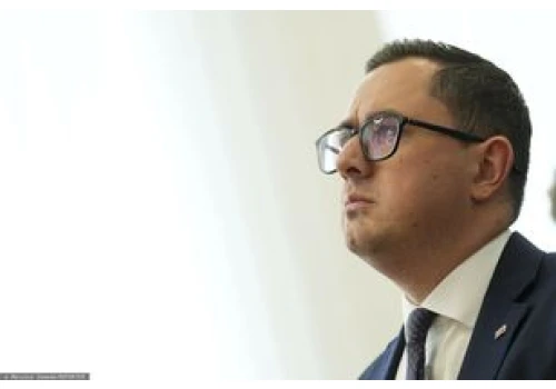 Niepokój o dostawy ropy do Polski. Rząd rusza do rozmów
