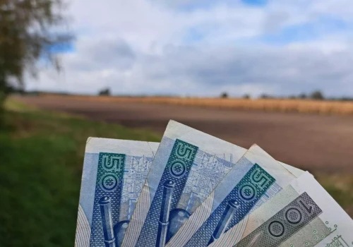 76 mld zł dla rolnictwa, 34 mld zł dla KRUS. Katastrofa czy bezpieczeństwo gospodarowania?