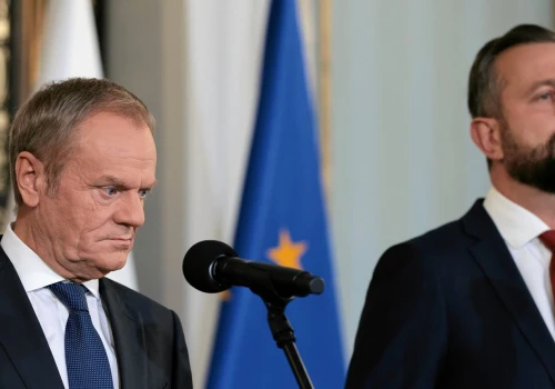 Pyrrusowe zwycięstwo KO w najnowszym sondażu. Tusk musiałby szukać koalicjantów