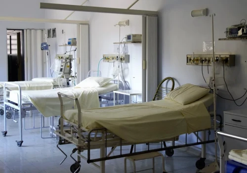 Podkarpacki szpital tonie w długach. Pracownicy głodują, dziesiątki osób straciły pracę