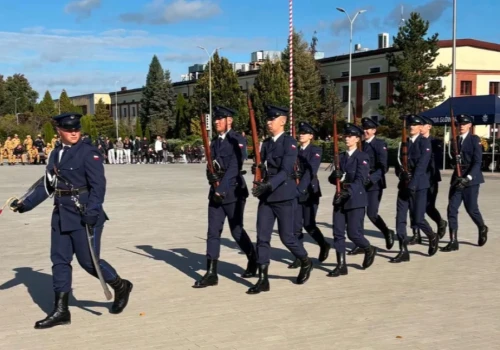 Uczniowie z Konina na podium mistrzostw musztry. CKU trzecie w Polsce!