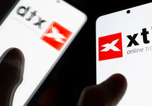 Sąd stwierdził przewlekłość śledztwa w sprawie XTB, UOKiK nakłada milionowe kary na banki, Bruksela kwestionuje wsparcie dla fabryki ciężarówek (Najważniejsze informacje dnia)