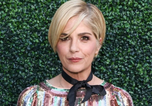 Selma Blair miała ugryźć stewardesę. Rzecznik aktorki zabrał głos