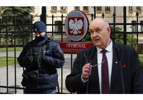 Wejście policji do Trybunału. Prokuratura odrzuciła zażalenie