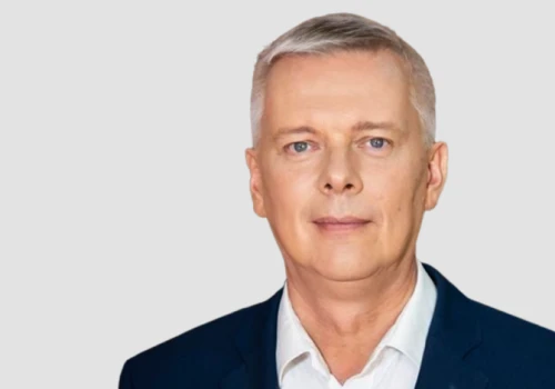 Siemoniak: służby badają wątek rosyjskiej dezinformacji wokół incydentów w szkołach
