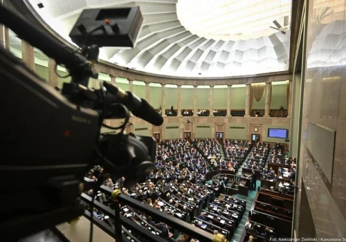 Bydgoscy posłowie niechętnie odpowiadają na pytania o jawność. Wyróżnił się Norbert Pietrykowski