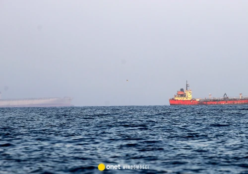 Iran zaatakował tankowiec w cieśninie Ormuz. Statek stanął w płomieniach