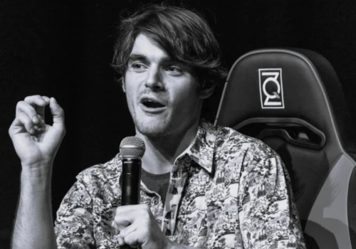 Nie żyje RJ Mitte. Serialowy syn Waltera White'a z „Breaking Bad” miał zaledwie 34 lata