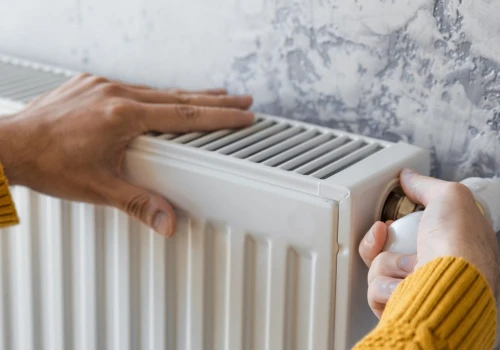 Jaka temperatura w salonie i sypialni? Sprawdź, jak ustawić ogrzewanie
