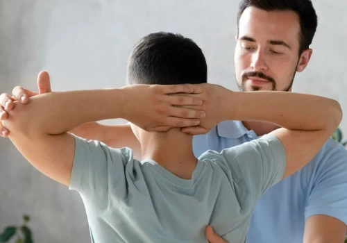 Nie tylko sanatoria. ZUS oferuje też bezpłatną 24-dniową rehabilitację. Kto może skorztystać?