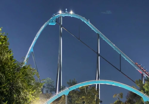 Tragedia w parku rozrywki. Mężczyzna wypadł z rollercoastera