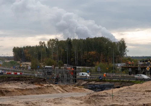 Ruszyła budowa wiaduktu nad DK79 w Jaworznie. Są już pierwsze konstrukcje