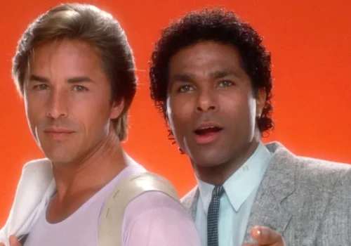 Miami Vice '85 brakuje kolorów i stylu? Nowe zdjęcia z planu temu przeczą