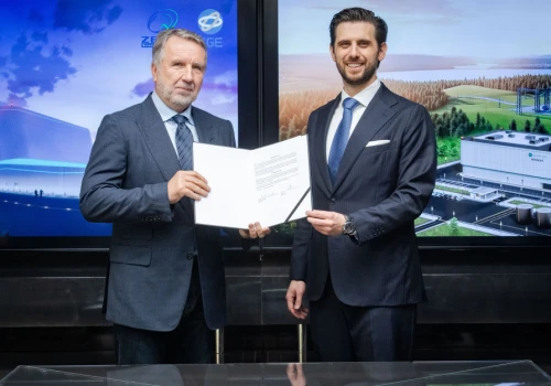Sześć reaktorów atomowych zamiast węgla. Najbogatszy Polak wchodzi w nowy projekt