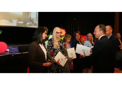 Legnica: Ich praca zasługuje na uznanie. Odebrali nagrody prezydenta
