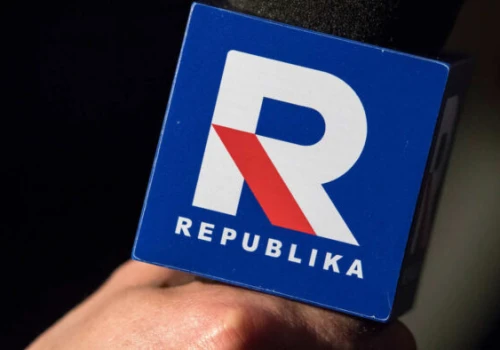 Ostry incydent po posiedzeniu rządu. Odmówił odpowiedzi na pytanie i zarzucił stacji „łajdactwo”