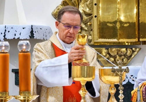 Ks. Zborek z Grojca ujawnił przyczynę odwołania. 