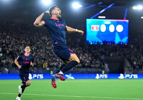 Sceny w Lidze Mistrzów! Inter na kolanach, sensacja w meczu Bayernu!