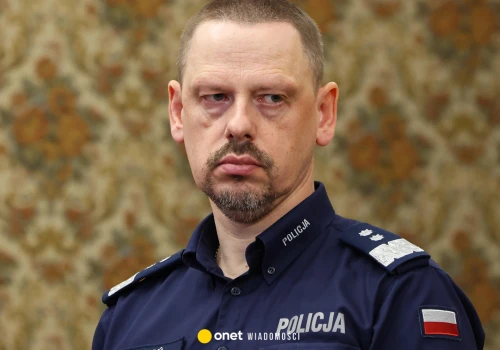 Drogie zegarki komendanta głównego policji. Część darczyńców pozostaje nieznana