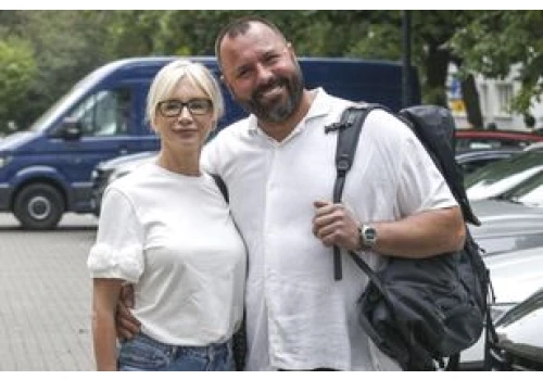 Mąż Ewy Gawryluk szczerze o pensjach w szkole. Padły gorzkie słowa