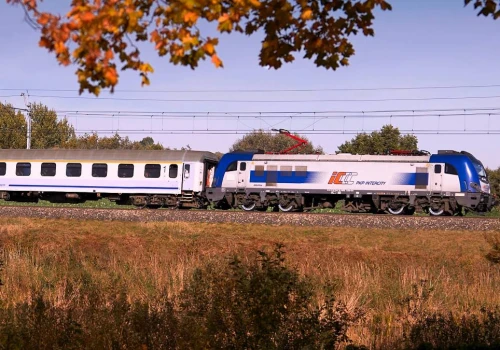 Więcej pociągów do stolicy, nad morze i w góry. Wkrótce nowy rozkład PKP InterCity