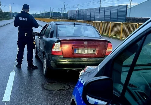 Ponad 3 promile i sądowy zakaz. Kierowca Opla skazany na rok więzienia