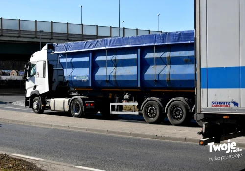 Branża transportowa na krawędzi? Rosnące koszty coraz mocniej uderzają w przewoźników