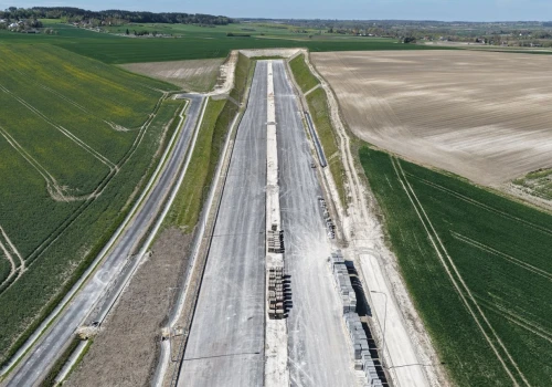 Zatłoczona autostrada A2 może doczekać się alternatywy. Samorządy mają konkretny plan