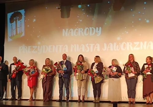 Nauczyciele z Jaworzna z nagrodami. Wyróżniono kilkadziesiąt osób