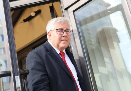 Rusza proces w sprawie Collegium Humanum. Oskarżony europoseł