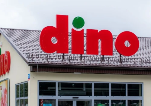 Dino bije rekordy. Czas na odbiór kaucji za butelki przyprawia o zawrót głowy