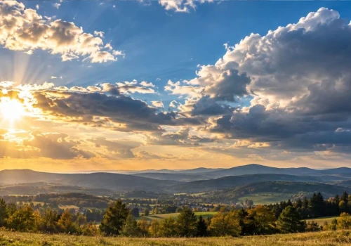 Pogoda w powiecie ząbkowickim na 15–18 października. Najpierw 17°C, później zimny weekend. Czy grożą przymrozki?