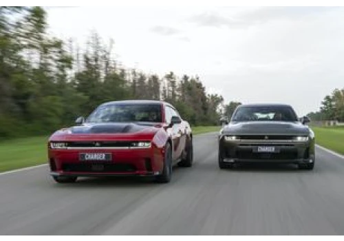 Dodge Charger Hellcat z silnikiem V8. Benzynowa legenda wraca na rynek