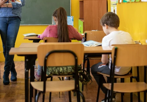 Za co nauczyciel może "iść do dyrektora"? "Regulamin obowiązuje każdego"