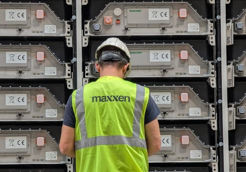 Maxxen: zyski z baterii w Polsce są szalone
