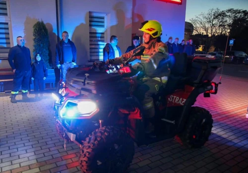 Nowe quady dla czterech jednostek OSP z Powiatu Słupeckiego